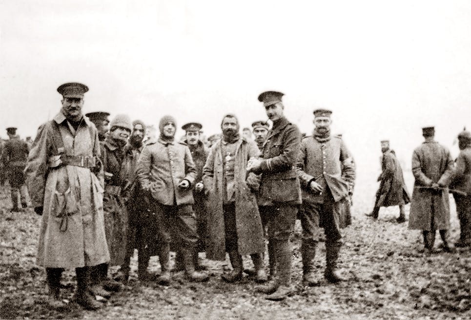 brittiska tyska soldater i ingenmansland julen 1914 brittiska tyska soldater i ingenmansland julen 1914